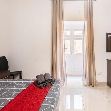 Superbly Located Cosy 2-Bedroom Apartment Valletta Ngoại thất bức ảnh